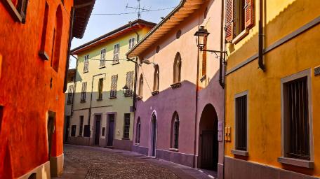 Colorful Streets of a Charming City wallpaper