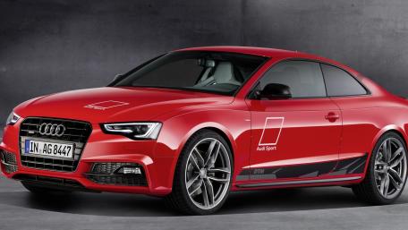 Sleek and Sporty Audi A5 Coupe Wallpaper wallpaper