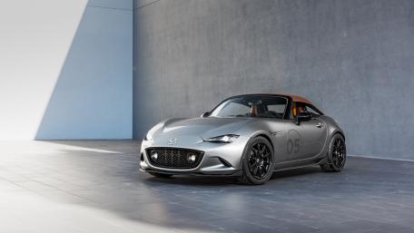 Sleek Mazda MX-5 Spyder Concept Design wallpaper