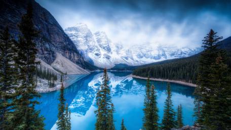 Moraine Lake wallpaper