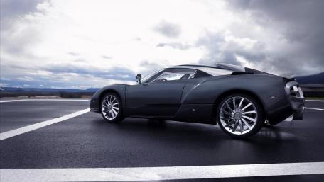 Sleek Elegance of the Spyker C12 Zagato wallpaper