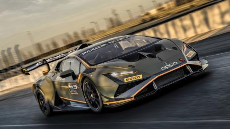 Lamborghini Huracan Super Trofeo Evo in Motion wallpaper