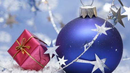 Festive Moments of Christmas Cheer wallpaper