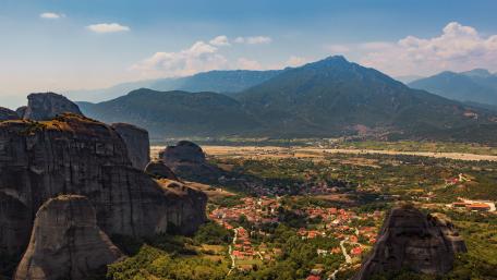 Meteora, Kalabaka, Greece wallpaper