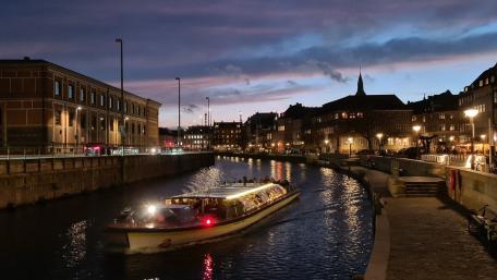 Copenhagen evenings wallpaper