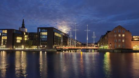 Bridge with mast wallpaper