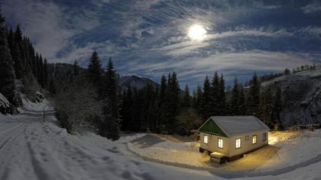 Serene Winter Night beneath the Full Moon wallpaper