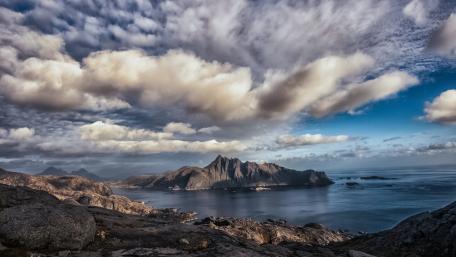 Haukland beach in Lofoten wallpaper