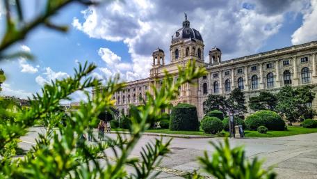 Maria-Theresien-Platz wallpaper