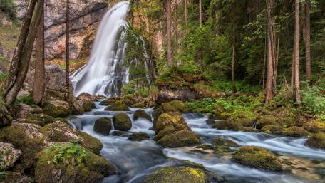 Golling Waterfall wallpaper