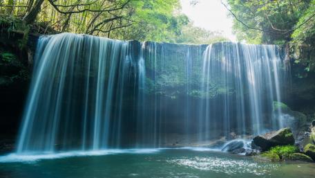 Nabegadaki Water curtain wallpaper