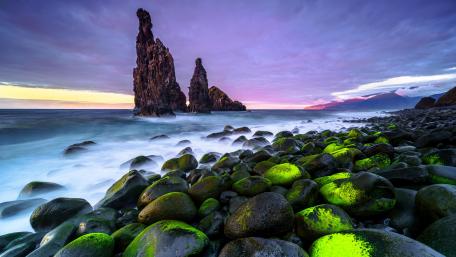 Ilhéus da Rib volcanic rock formations in Ribeira Sea wallpaper