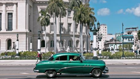 Havana, Cuba vintage car wallpaper