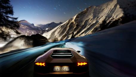 2018 Lamborghini Aventador LP700 rear view wallpaper