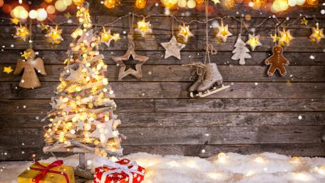 Christmas tree wallpaper