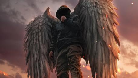 Faceless winged guy wallpaper