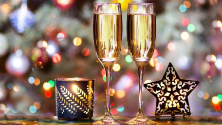 Champagne Glasses wallpaper