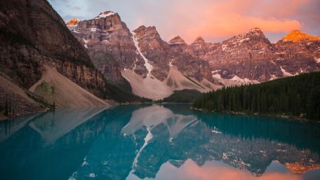 Moraine Lake wallpaper