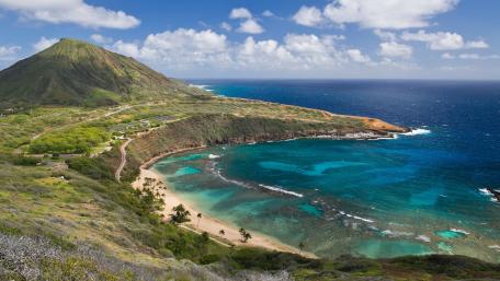 Stunning View of Hanauma Bay Hawaii Natural Beauty wallpaper