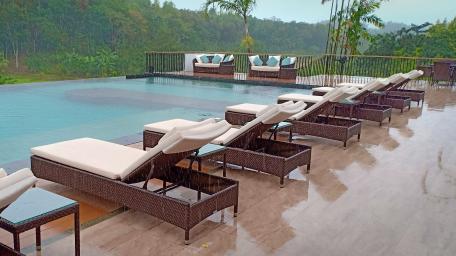 Pool Beds wallpaper