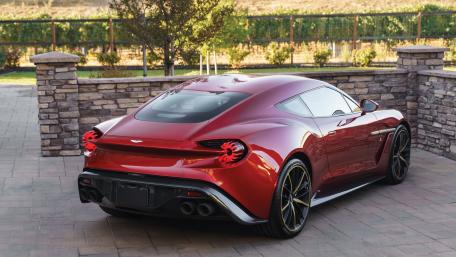 Aston Martin wallpaper