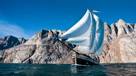Sailing Ship wallpaper