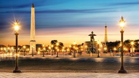 Obelisk in Paris wallpaper