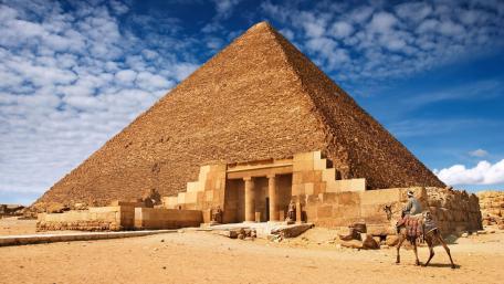 Pyramid of Khafre wallpaper