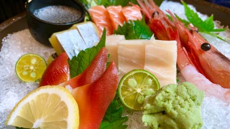 Sashimi wallpaper