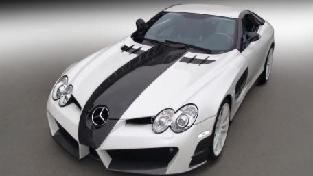 Sleek Elegance of the Mercedes-Benz SLR McLaren wallpaper