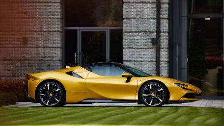 2021 Ferrari SF90 Spider wallpaper