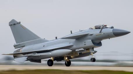 PLA J-10 wallpaper