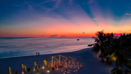 Photo Of Beach During Dawn wallpaper