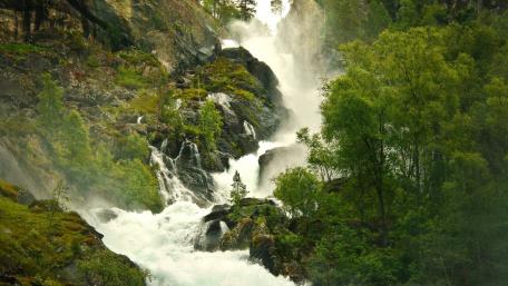 Waterfall wallpaper