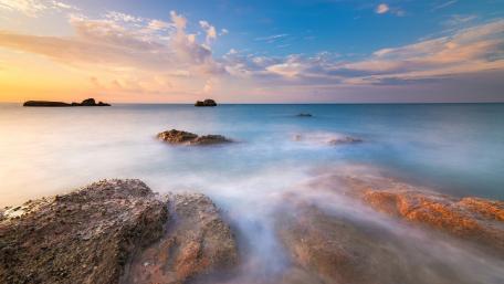 Serenity of the Sea and Horizon wallpaper