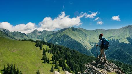 Breathtaking Mountain Hiking Adventure wallpaper