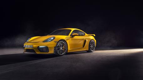 Porsche 718 Cayman GT4 wallpaper