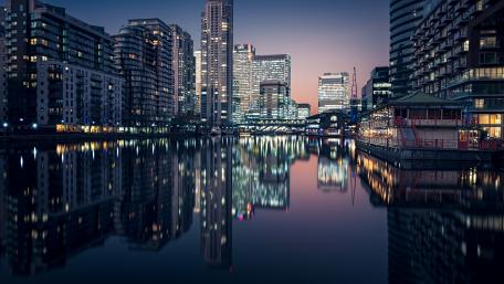 Millwall Inner Dock, Canary Wharf wallpaper