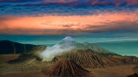 Mount Bromo (Semeru National Park) wallpaper