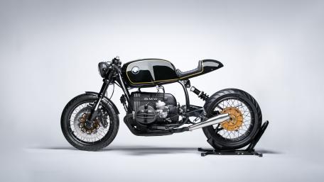 Sleek BMW R100 Motorcycle Design Wallpaper wallpaper