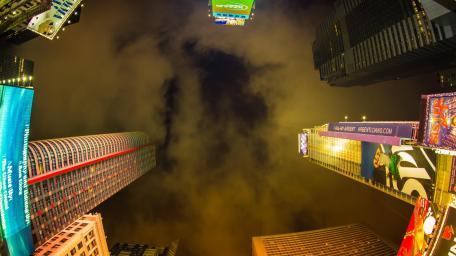Times Square worm's eye view wallpaper