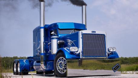 Mighty Blue Peterbilt Truck wallpaper