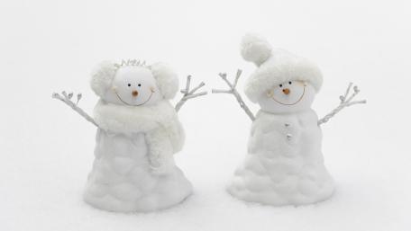 Whimsical Snowman Duo in Winter Wonderland wallpaper