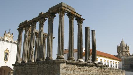 Templo de Diana wallpaper