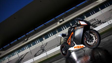 Sleek KTM RC8 Ready for the Track wallpaper
