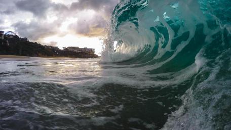 Breaking Wave at Laguna Beach, California wallpaper