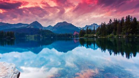 Strbske Pleso in the High Tatras (Slovakia) wallpaper