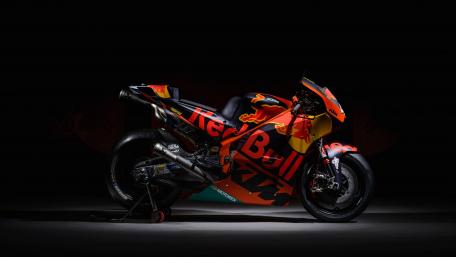 Revved Up Elegance in Motion wallpaper