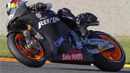 Dynamic Honda Repsol Motorcycle Racing Action wallpaper