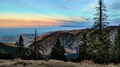 Majestic Mountain Landscape at Dusk wallpaper
